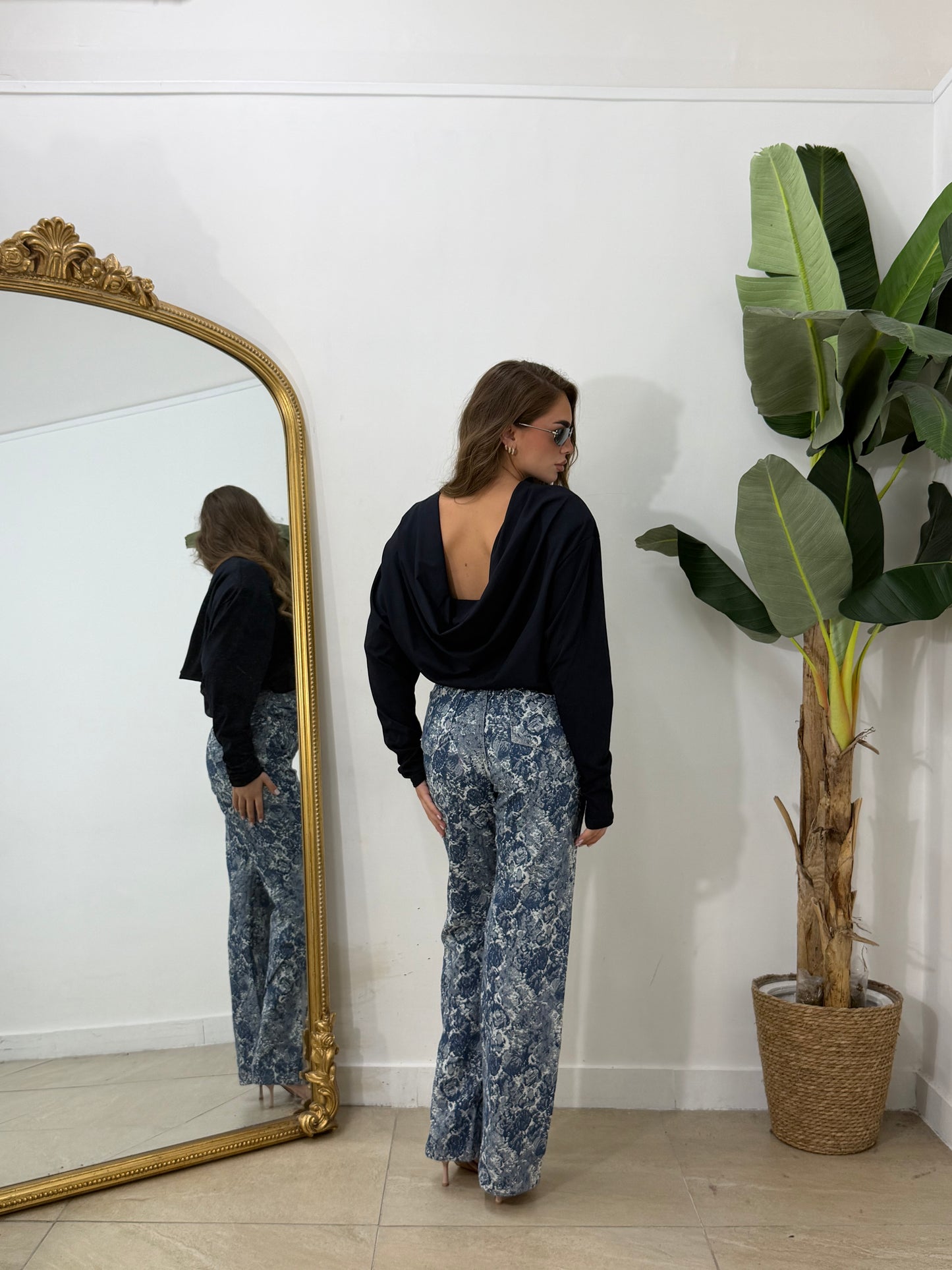 Shirt spalline blu notte con schiena scoperta