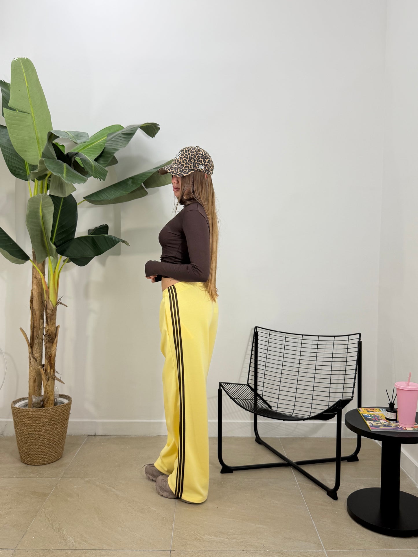 Pantatuta Mod Adidas giallo/marrone