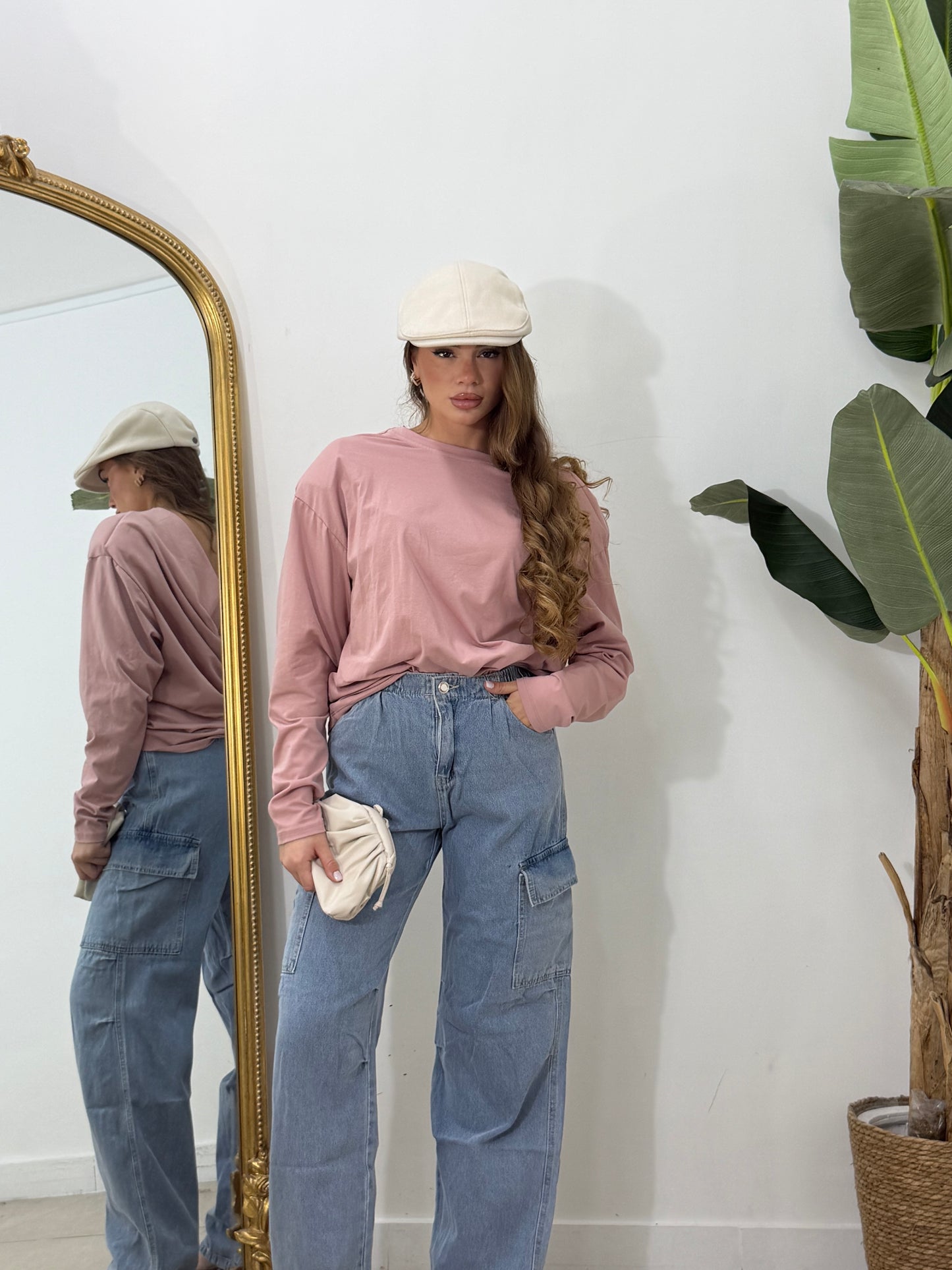 Shirt spalline rosa con schiena scoperta