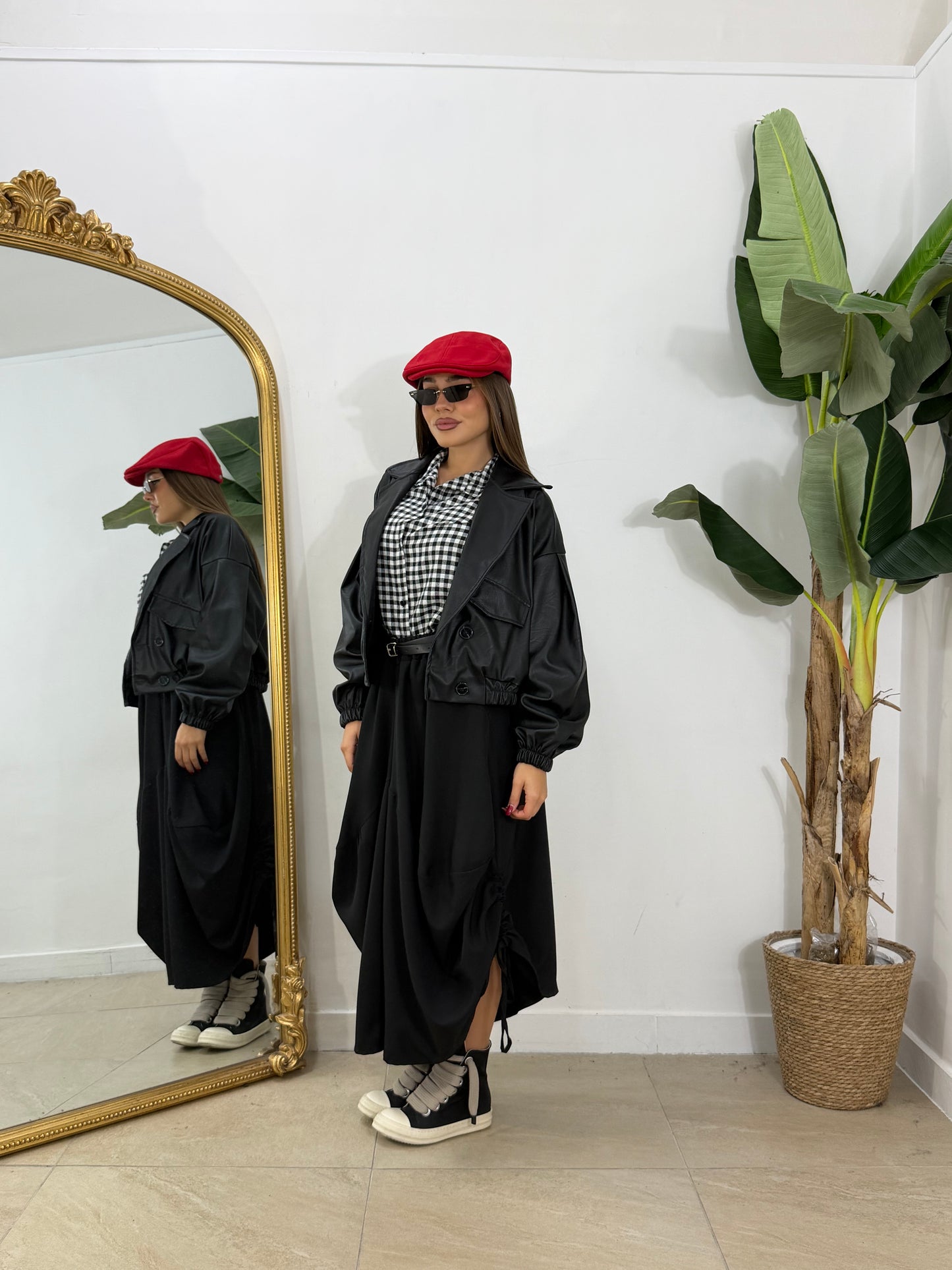 College in pelle nero