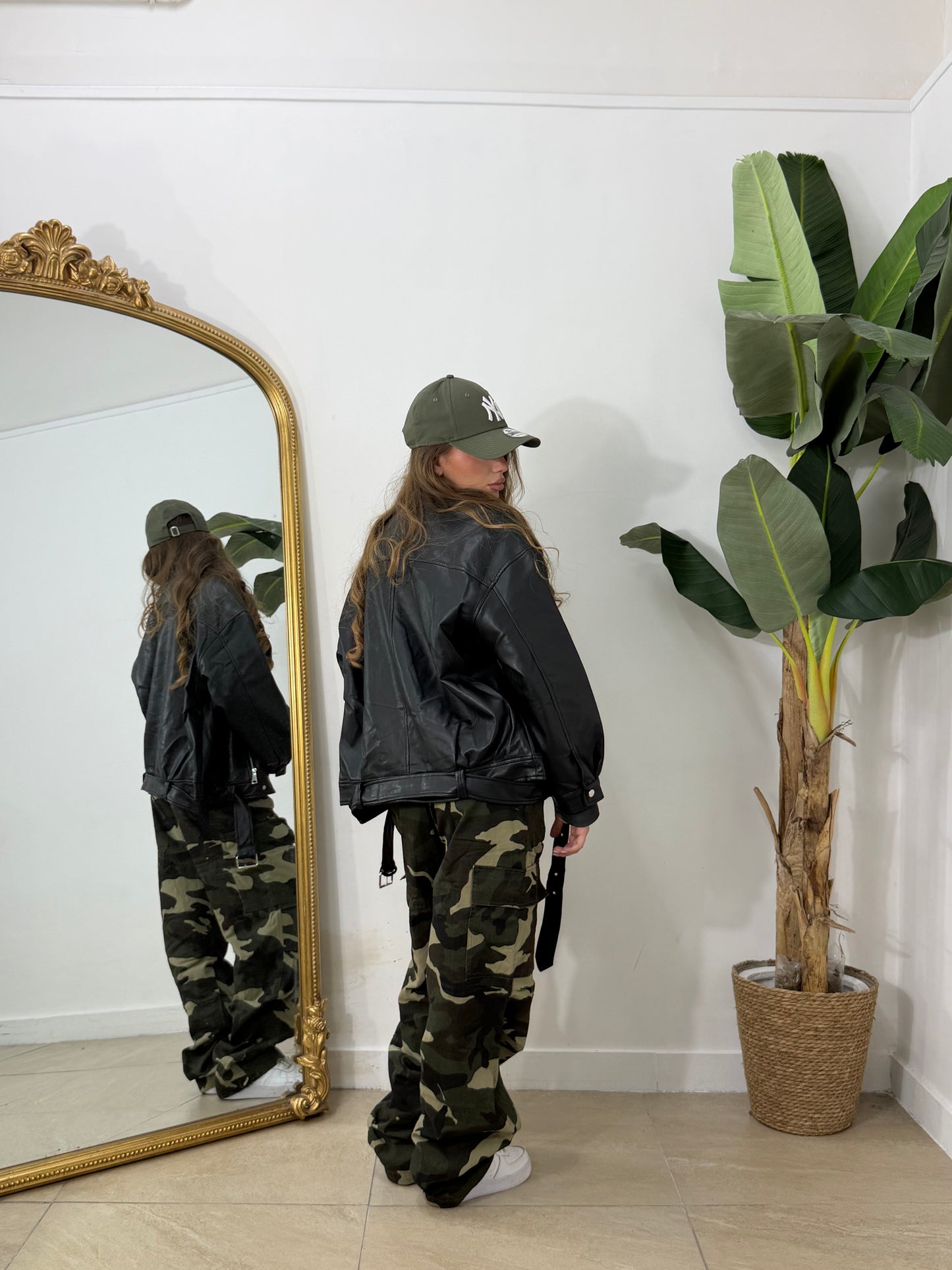 Chiodo in pelle oversize
