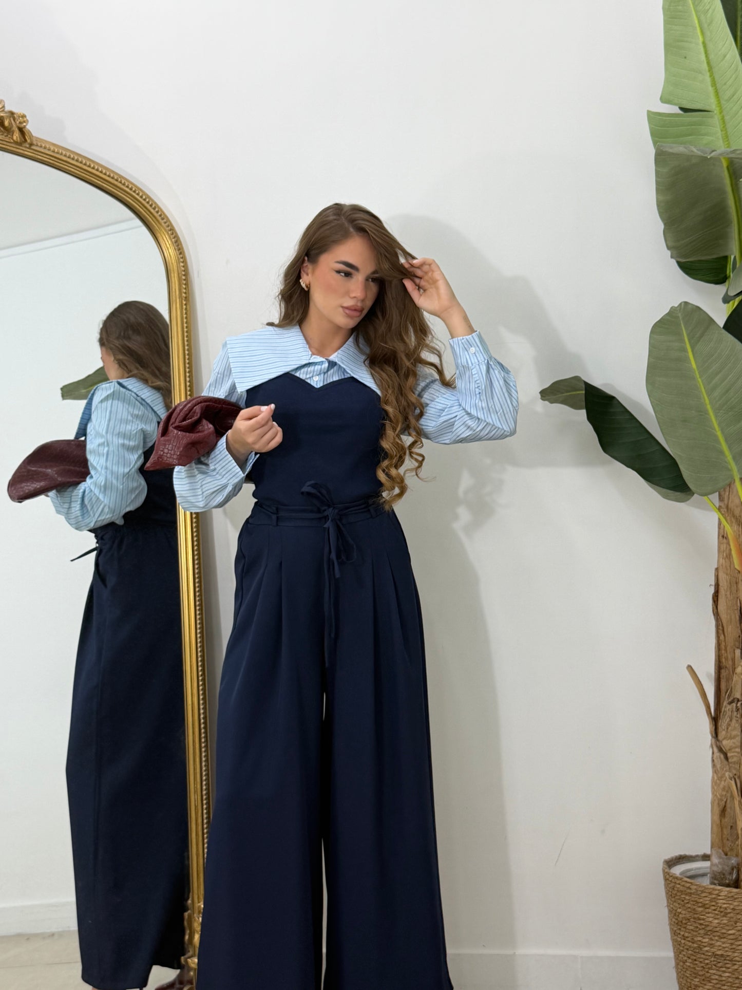 Maglioncino +camicia blu