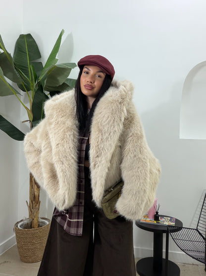 Pelliccia shila crema