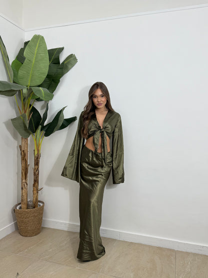 Coordinato satin con gonna
