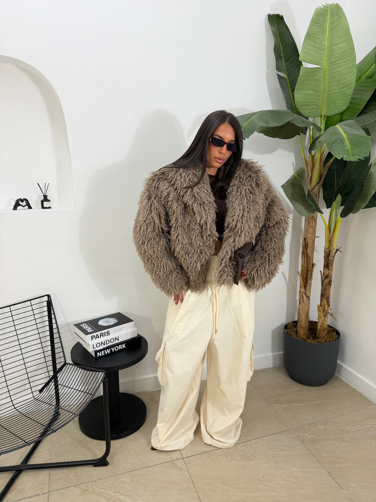 Mongolia crop beige - 12250