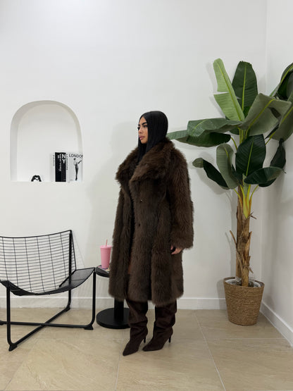 Pelliccia lunga marrone