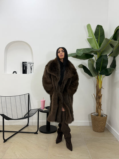 Pelliccia lunga marrone
