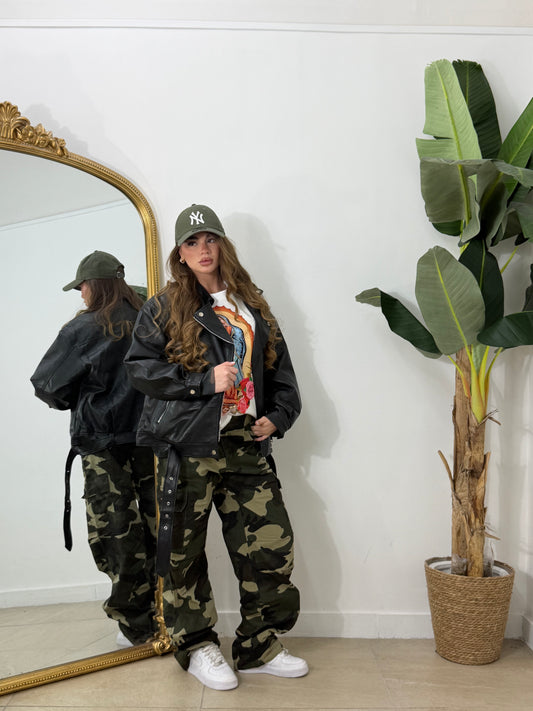 Chiodo in pelle oversize