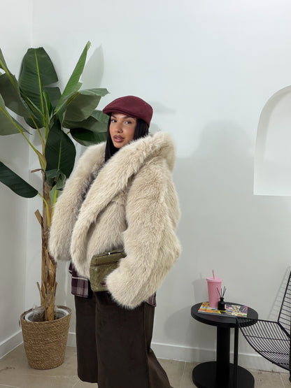 Pelliccia shila crema