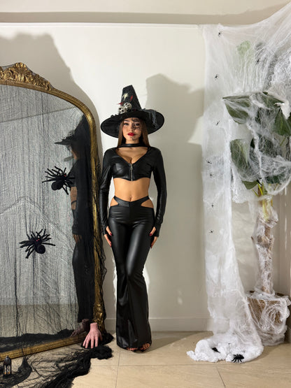 Coordinato “strega” in pelle nero